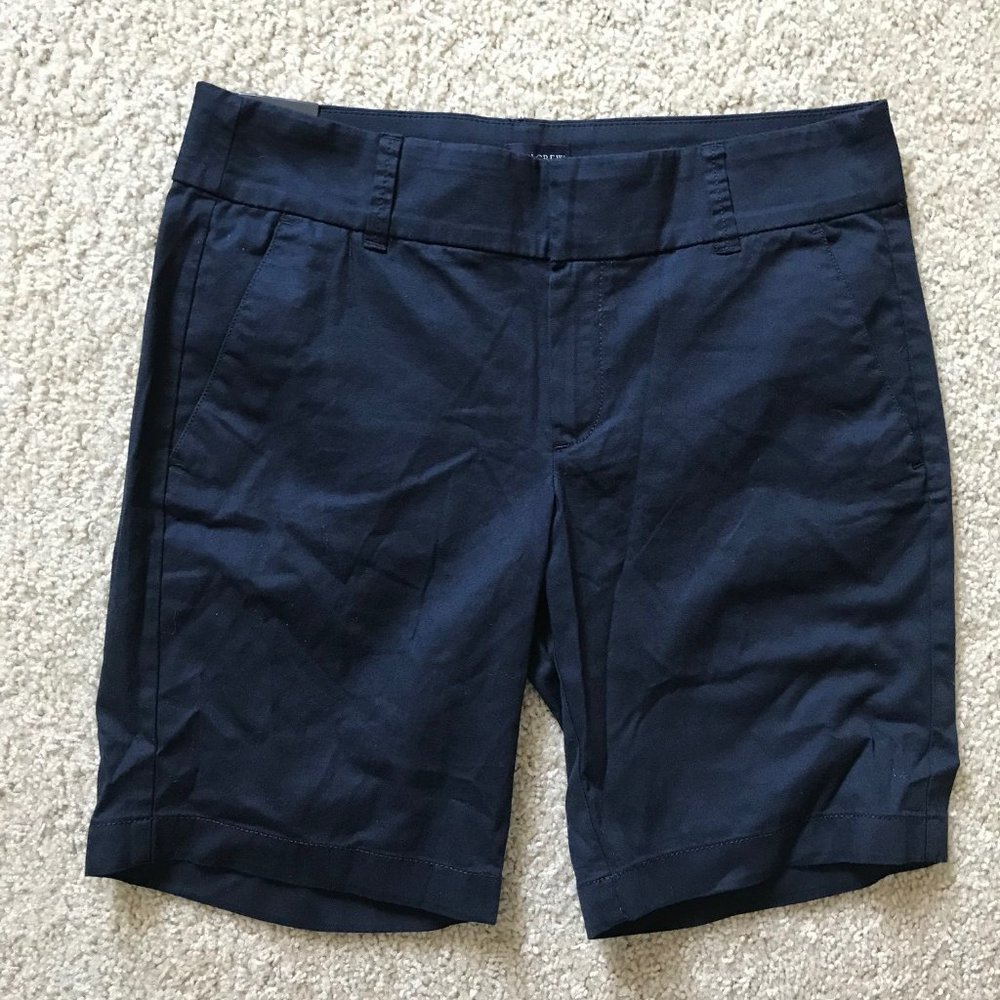 Women J. Crew 9" shorts New with Tag Size 4 Color Blue NWT